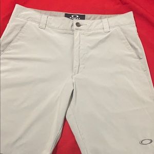Men’s Oakley shorts